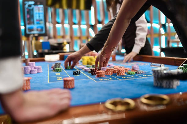 goldenbet স্লট এবং ক্র্যাশ গেম